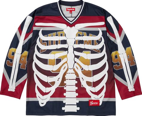 fw23 supreme hockey jersey.